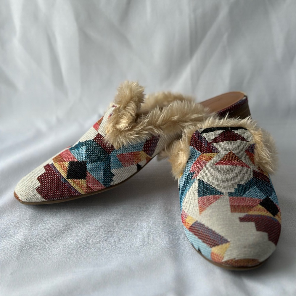 Universal Thread Litzy Loafer